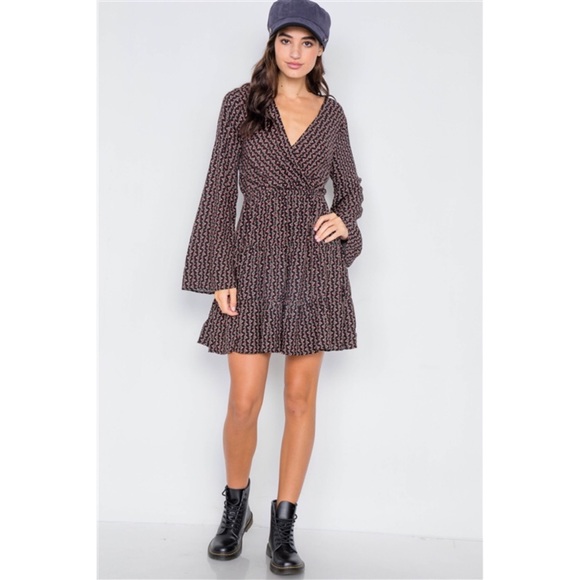 BLACK FLORAL PRINTED MINI DRESS - Picture 4 of 7